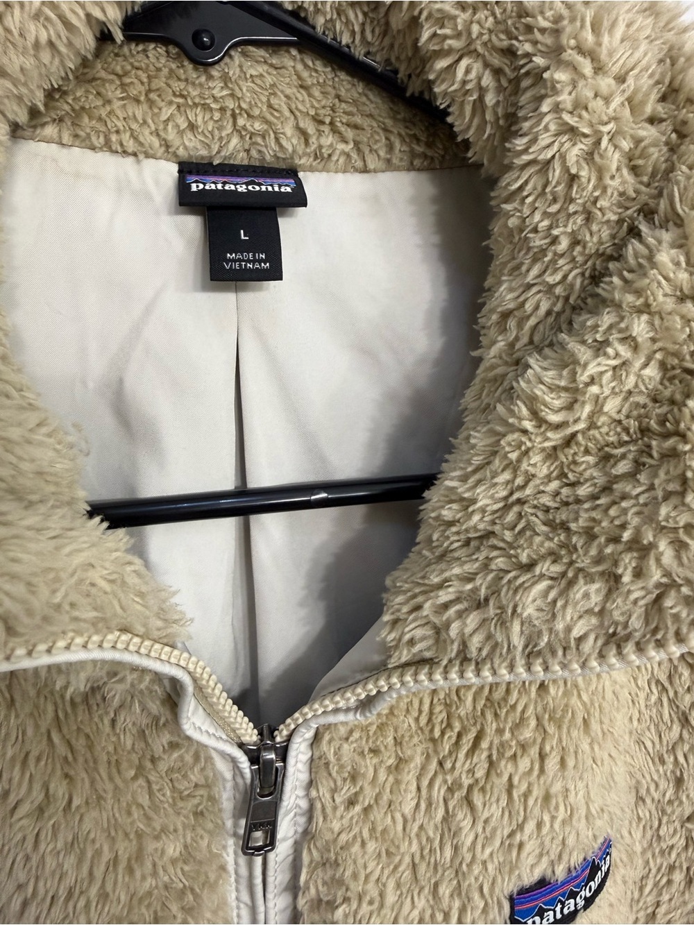 Patagonia Los Gatos Vest - Picture 3 of 4